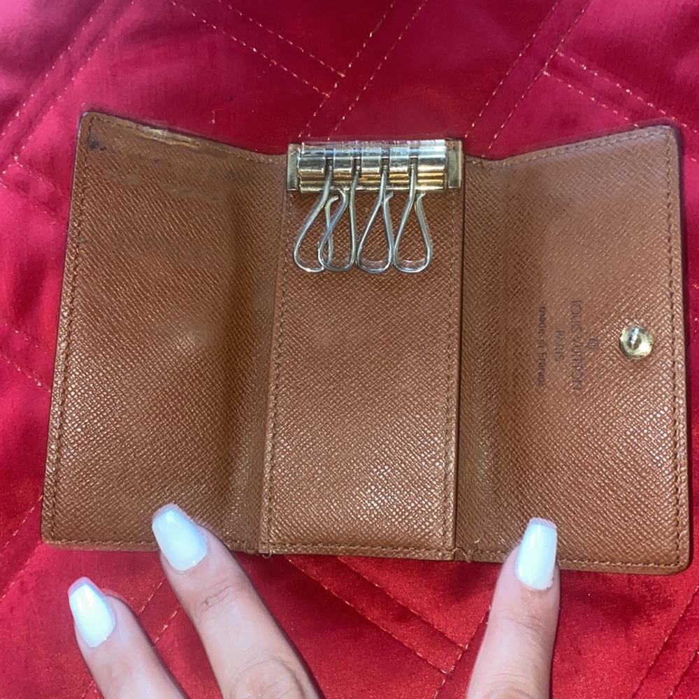 🔥Louis Vuitton key holder 🔥 - Picture 10 of 15